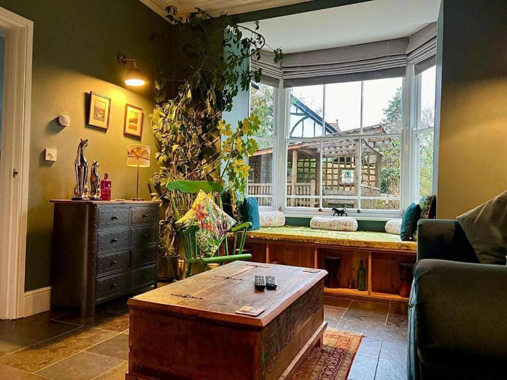 Summerhill Guest House เบเทส-อี-คอย ภายนอก รูปภาพ